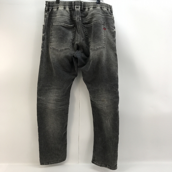 実際に弊社で買取させて頂いたDIESEL/ディーゼル JOGG JEANS/ジョグ デニムパンツ/ジーンズ 34の画像 1枚目
