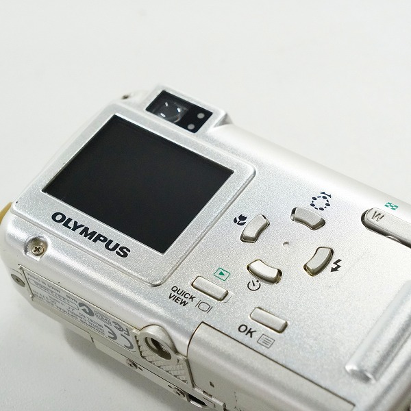 実際に弊社で買取させて頂いたOLYMPUS/オリンパス CAMEDIA μ-10 DIGITAL ミュー コンパクトデジタルカメラ 動作未確認の画像 4枚目