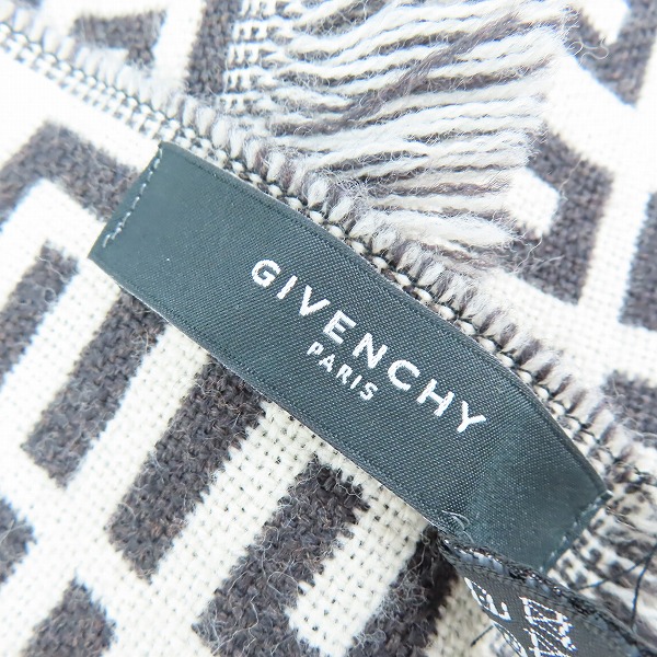 実際に弊社で買取させて頂いたGIVENCHY/ジバンシィ ロゴ総柄 ウール マフラー ストールの画像 1枚目