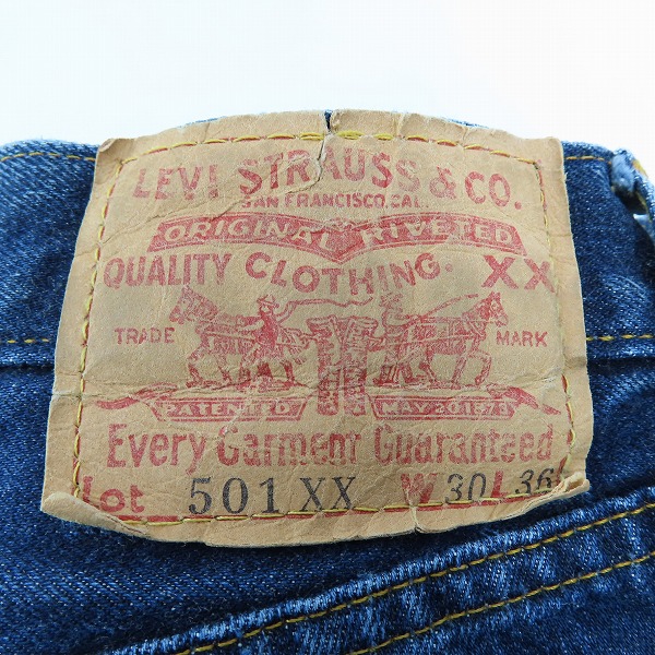 実際に弊社で買取させて頂いたLEVI'S/リーバイス 501XX 刻印555 バレンシア工場製 ビッグE デニムパンツ 紙パッチ 501-0003/W30 L36の画像 3枚目