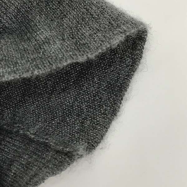 実際に弊社で買取させて頂いたPRADA /プラダ カシミヤ セーター グレー/54の画像 6枚目