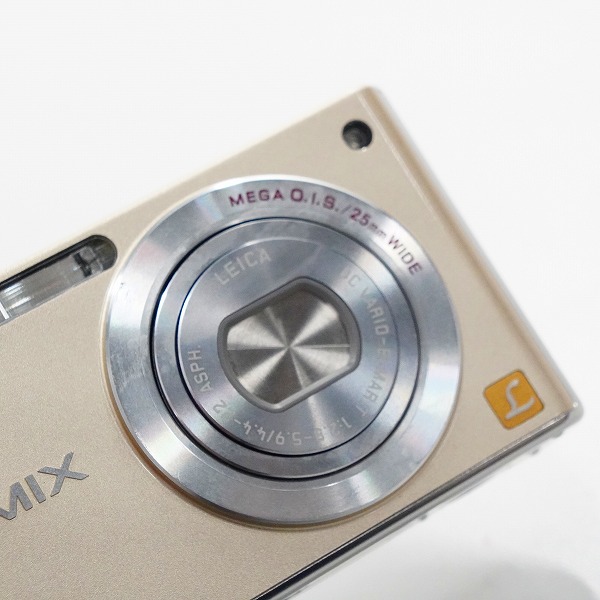 実際に弊社で買取させて頂いたPanasonic/パナソニック LUMIX DMC-FX40 コンパクトデジタルカメラ 動作確認済みの画像 1枚目