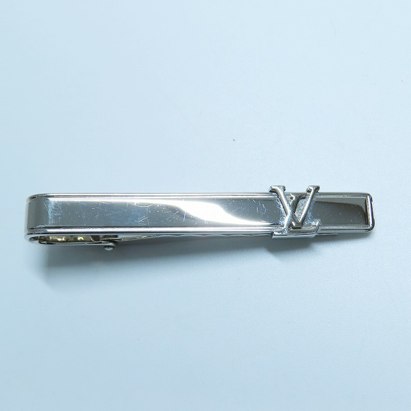 実際に弊社で買取させて頂いたLOUIS VUITTON/ルイヴィトン パンス クラヴァット LVイニシャル タイピン M61981の画像 1枚目