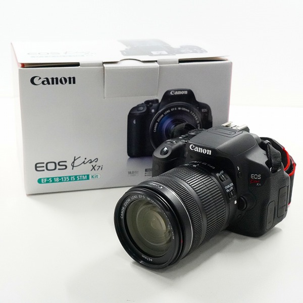 実際に弊社で買取させて頂いたCanon/キャノン EOS Kiss X7i ZOOM LENS EF-S 18-135mm 1:3.5-5.6 IS STM デジタル一眼レフ カメラ AF動作確認済み