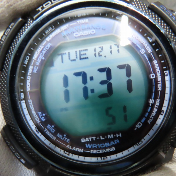 実際に弊社で買取させて頂いたCASIO/カシオ プロトレック PRW-2000Y PROTREK スリムタイプ 青×黒の画像 4枚目