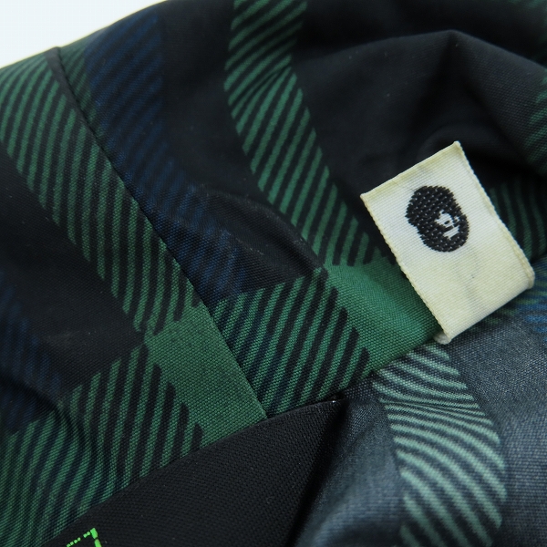 実際に弊社で買取させて頂いたA BATHING APE/アベイシングエイプ チェック柄 ジップアップパーカー/ジャケット グリーン/Lの画像 6枚目