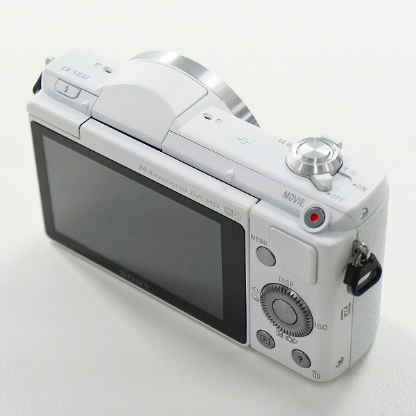 実際に弊社で買取させて頂いたSONY/ソニー ILCE-5100 α 5100 ミラーレス一眼 デジタルカメラ ボディ 簡易動作確認済みの画像 2枚目