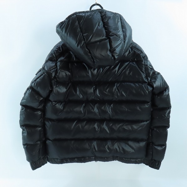 実際に弊社で買取させて頂いた【JPタグ】MONCLER/モンクレール MAYA/マヤ ダウンジャケット 122-091-40366-05 68950/1の画像 1枚目