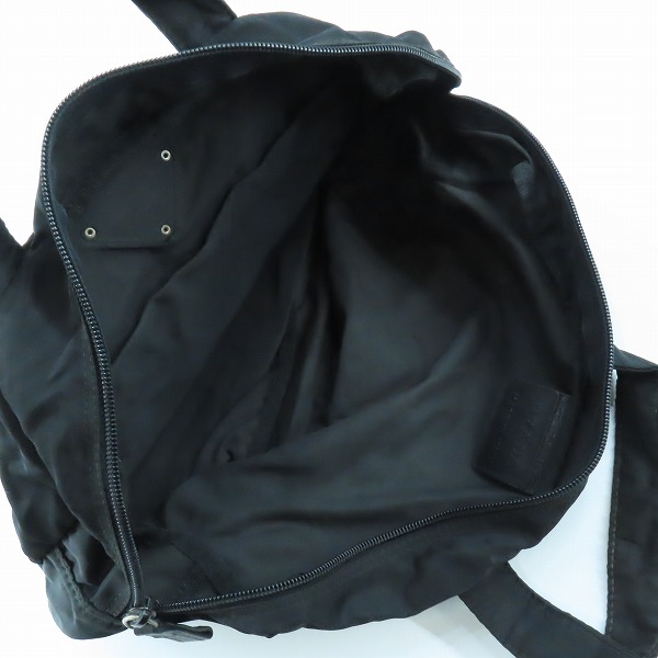 実際に弊社で買取させて頂いたPRADA/プラダ ロゴプレート ナイロン ハンドバッグ ブラックの画像 3枚目