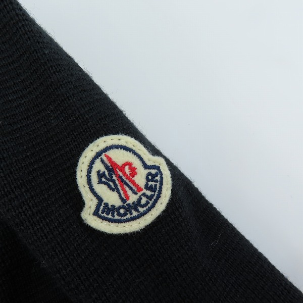 実際に弊社で買取させて頂いた【JPタグ】MONCLER/モンクレール CARDIGAN TRICOT ニット 切替ナイロン ダウンジャケット J20919B50700/Sの画像 9枚目