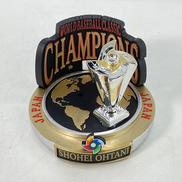 実際に弊社で買取させて頂いたFOCO PLAYER BOBBLE ボブルヘッド  WBC 2023 大谷翔平 優勝ウェア 侍ジャパン 首振り フィギュアの画像 3枚目