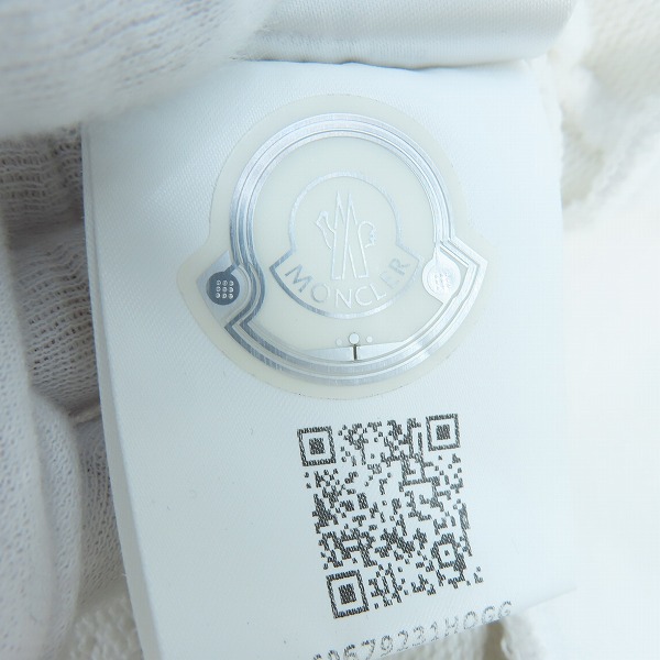 実際に弊社で買取させて頂いた【JPタグ】MONCLER/モンクレール ロゴ スウェットシャツ/トレーナー H10918G00031809KR/XXL の画像 4枚目