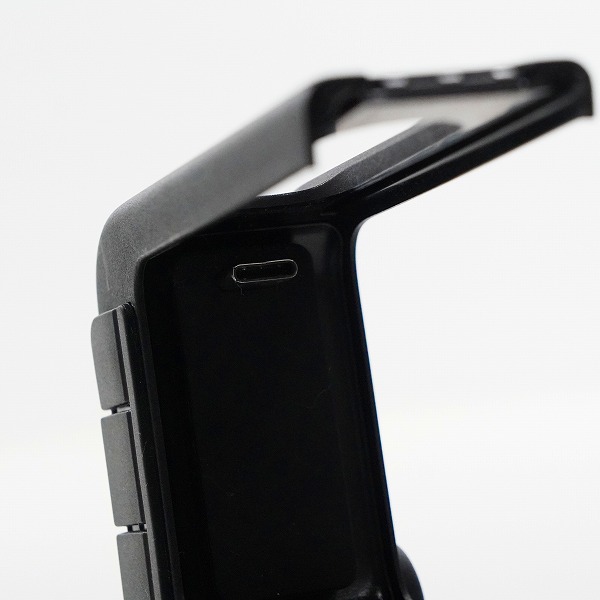 実際に弊社で買取させて頂いたGoPro/ゴープロ BLDT1 Media Mod メディアモジュラー for HERO 9/10/11 動作確認済みの画像 8枚目