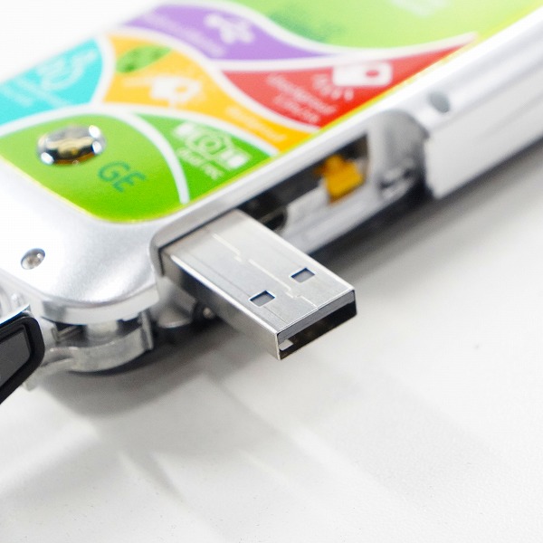 実際に弊社で買取させて頂いたGE/ゼネラルエレクトリック DV1 F2.8 f=5.5mm デジタル HD ビデオカメラ  動作確認済みの画像 5枚目