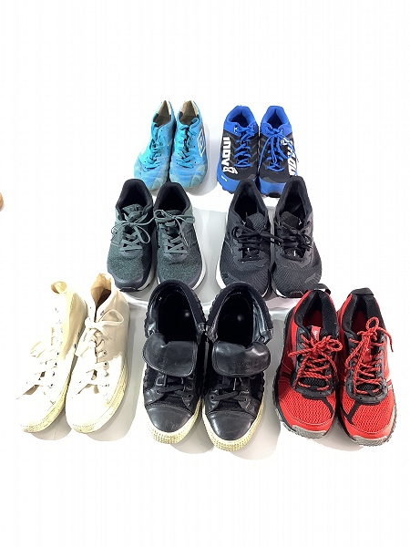 実際に弊社で買取させて頂いた【おまとめ】プーマ/ラコステ/ジミーチュウ 等 スニーカー/ハイカットスニーカー/スパイク 他の画像 3枚目