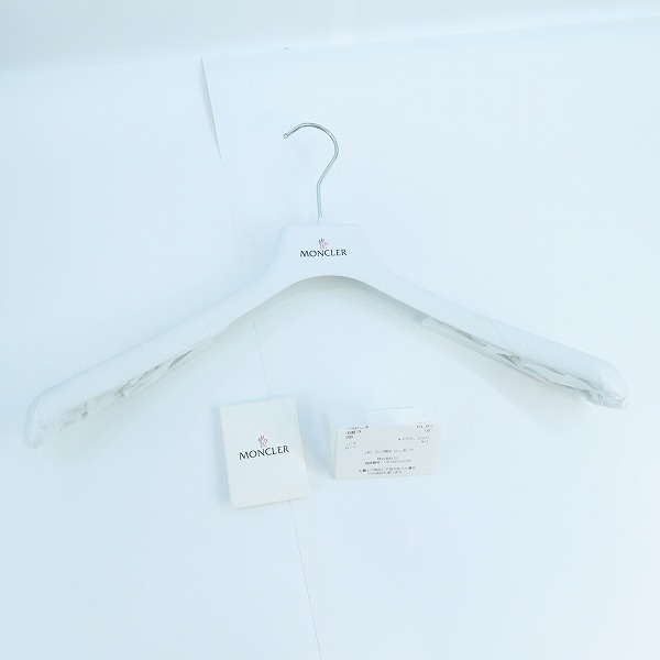 実際に弊社で買取させて頂いた【JPタグ/レシート付き】MONCLER/モンクレール CARDERE/カーデーレ ダウンジャケット J20911A00207/1の画像 9枚目