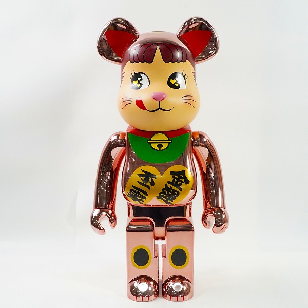 実際に弊社で買取させて頂いた★(1)未使用 MEDICOM TOY/メディコムトイ BE@RBRICK/ベアブリック 不二家 招き猫 ペコちゃん 金運ダブル小判 桃金メッキ 1000%の画像 1枚目