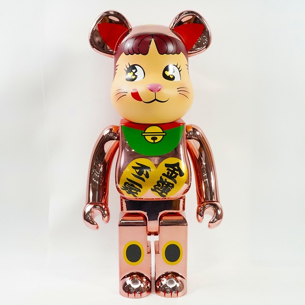 実際に弊社で買取させて頂いた★(2)未使用 MEDICOM TOY/メディコムトイ BE@RBRICK/ベアブリック 不二家 招き猫 ペコちゃん 金運ダブル小判 桃金メッキ 1000%の画像 1枚目