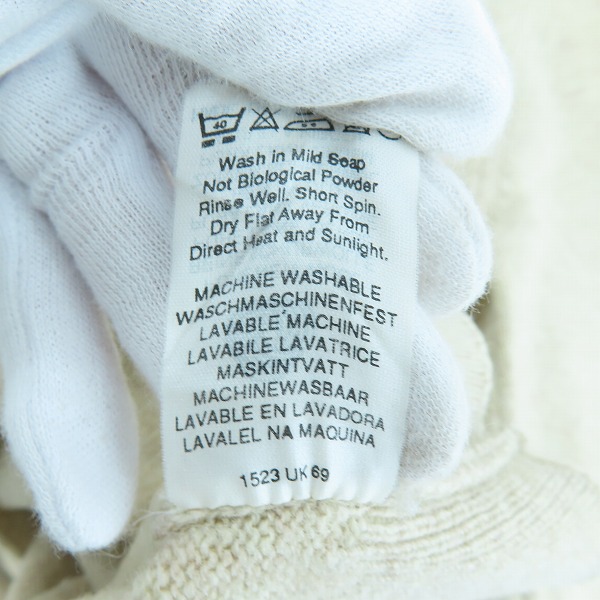 実際に弊社で買取させて頂いたBurberrys/バーバリー スコットランド製 ウール Vネック ニット/セーター 40の画像 4枚目