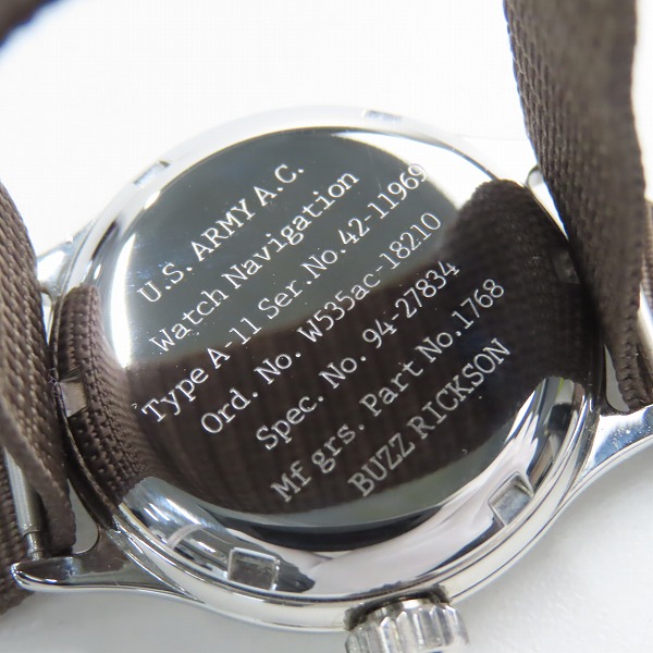 実際に弊社で買取させて頂いたBuzzRickson's/バズリクソンズ Type A-11 ミリタリー 自動巻 腕時計の画像 3枚目