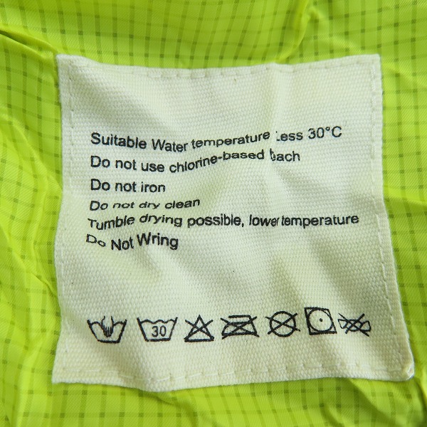 実際に弊社で買取させて頂いた【未使用】MINIMAL WORKS/ミニマルワークス CHAMELEON 350/シュラフ/寝袋 ライム MGSL-CL351-GO0LIの画像 3枚目