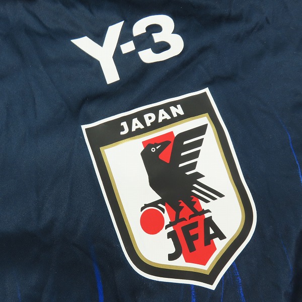 実際に弊社で買取させて頂いた【未使用】Y-3/ワイスリー ヨウジヤマモト×アディダス サッカー日本代表 2024 ホーム レプリカユニフォーム IU0964 三笘薫/Sの画像 6枚目