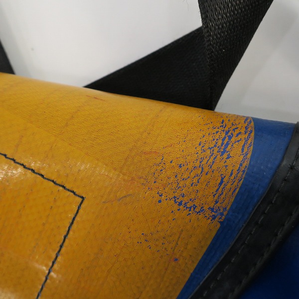 実際に弊社で買取させて頂いたFREITAG/フライターグ メッセンジャーバッグ/ショルダーバッグ ブルー/イエローの画像 7枚目