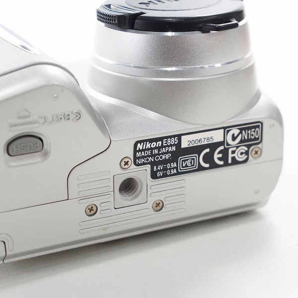 実際に弊社で買取させて頂いたNikon/ニコン COOLPIX 885 コンパクトデジタルカメラ 動作確認済みの画像 6枚目