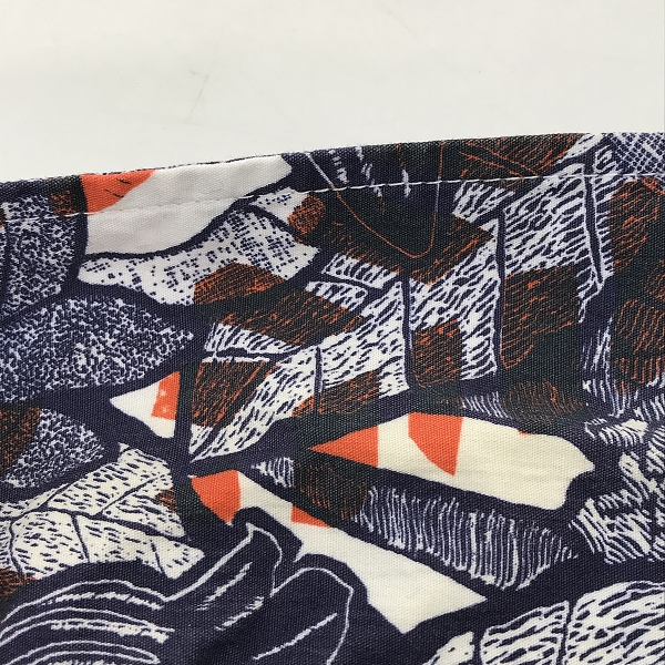 実際に弊社で買取させて頂いたMAISON KITSUNE/メゾンキツネ 総柄 シャツ/39の画像 5枚目