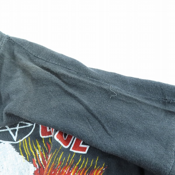 実際に弊社で買取させて頂いたMOTLEY CRUE/モトリー・クルー SHOUT AT THE DEVIL ヴィンテージ/ビンテージ バンT Tシャツ/XLの画像 2枚目