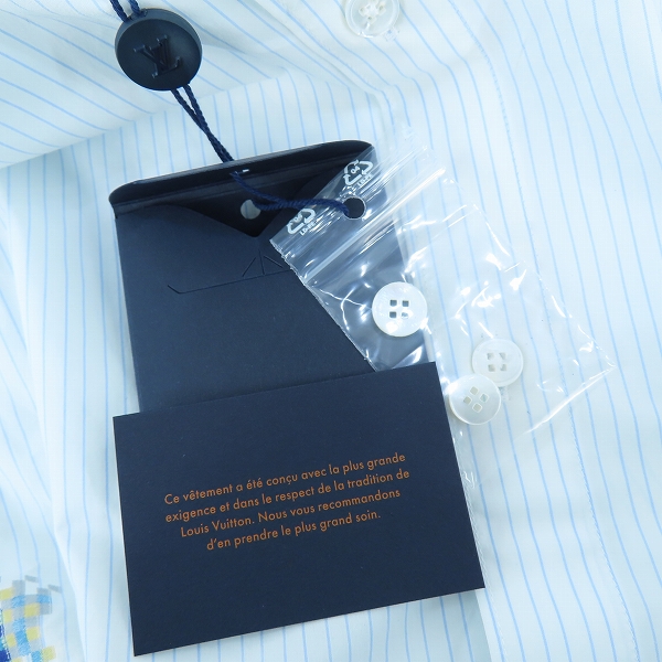 実際に弊社で買取させて頂いた【未使用/JPタグ】LOUIS VUITTON/ルイヴィトン 21AW プリントストライプ長袖シャツ RM212Q DO9 HLS51W/XXLの画像 7枚目