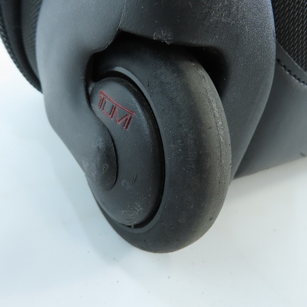 実際に弊社で買取させて頂いたTUMI/トゥミ ALPHA 2輪 コンパクトブリーフケース/キャリーケース ブラック 26124DHの画像 5枚目