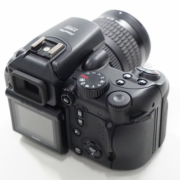 実際に弊社で買取させて頂いた【ジャンク】FUJIFILM/富士フィルム FinePix S9000 単三電池駆動 コンパクトデジタルカメラの画像 2枚目