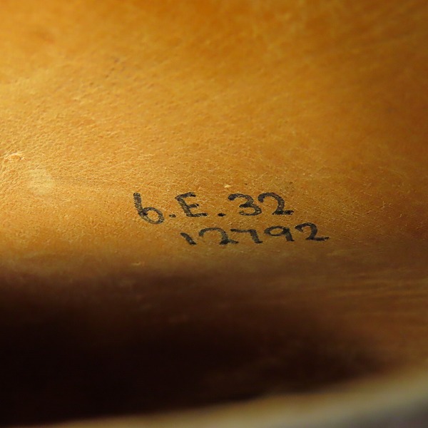 実際に弊社で買取させて頂いたEDWARD GREEN/エドワードグリーン チャッカブーツ 12792/6Eの画像 5枚目