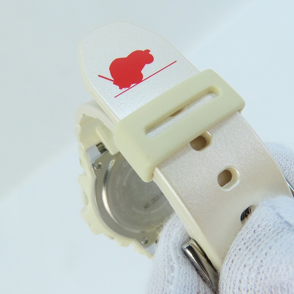 実際に弊社で買取させて頂いたG-SHOCK/Gショック チョロQ25周年モデル 999本限定 GZX-690LV【動作未確認】の画像 4枚目