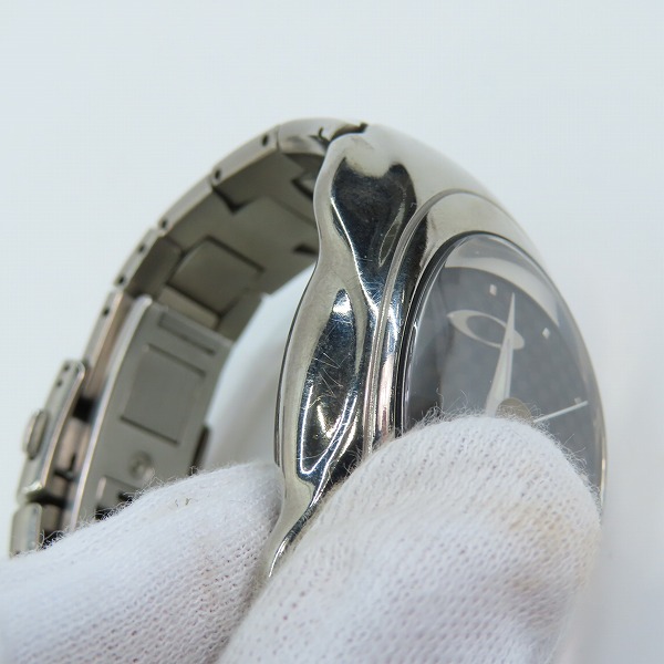 実際に弊社で買取させて頂いたOAKLEY/オークリー TIME BOMB/タイムボム X METAL BOX 腕時計の画像 6枚目