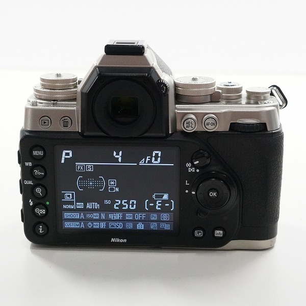 実際に弊社で買取させて頂いたNikon/ニコン Df FX デジタル一眼レフカメラ ボディ 動作確認済みの画像 2枚目