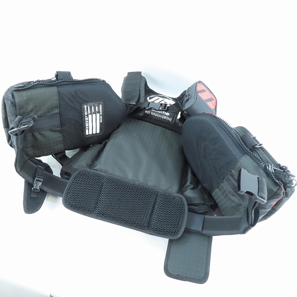 実際に弊社で買取させて頂いたMAZUME/マズメ Red Moon/レッドムーン ライフジャケット VIII/フローティングベストの画像 3枚目