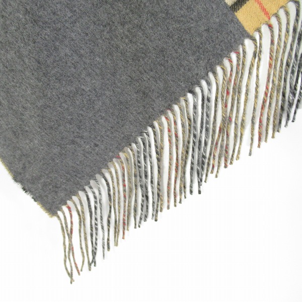 実際に弊社で買取させて頂いたBURBERRY LONDON ENGLAND/バーバリーロンドン ノバチェック トライアングル カシミヤ フリンジマフラー GBJOHELGMORの画像 5枚目