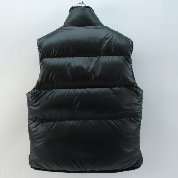 実際に弊社で買取させて頂いた【JPタグ】MONCLER/モンクレール 24AW COLBRICON リバーシブル ベスト BLACK J20911A00148/1の画像 3枚目