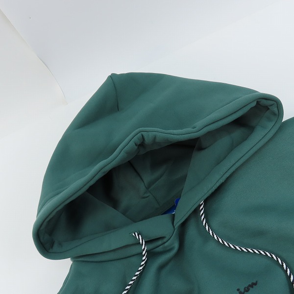 実際に弊社で買取させて頂いた【未使用】Champion/チャンピオン ロゴ刺繍 プルオーバー パーカー C8-AS101/XLの画像 4枚目