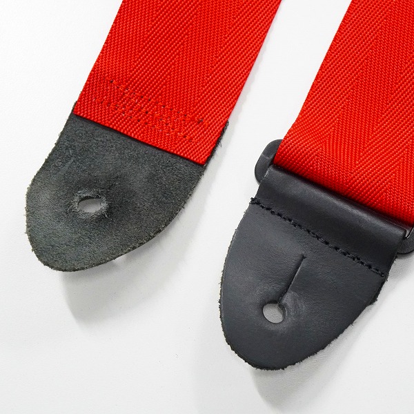 実際に弊社で買取させて頂いたGibson/ギブソン ライトニングボルト ギターストラップ ベースストラップ レッドの画像 4枚目