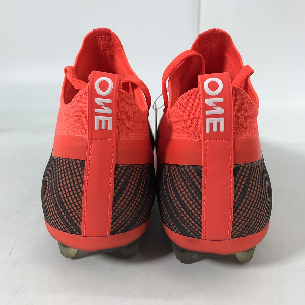 実際に弊社で買取させて頂いた【未使用】PUMA/プーマ ワン 5.1 HG サッカースパイク/105616 01/26の画像 1枚目