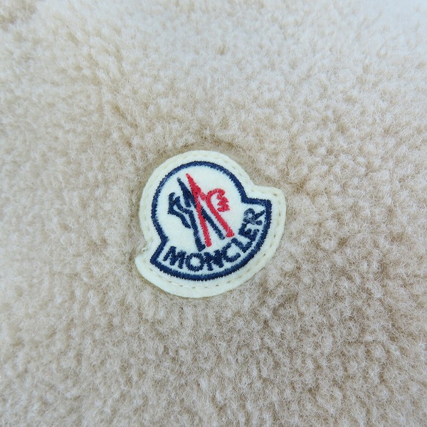 実際に弊社で買取させて頂いた【JPタグ】MONCLER/モンクレール 24AW COLBRICON リバーシブル ベスト BEIGE J20911A00148/2の画像 8枚目