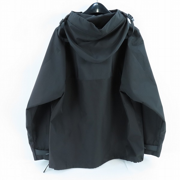 実際に弊社で買取させて頂いたBURBERRY/バーバリー パンチングロゴ マウンテンパーカー Lの画像 1枚目