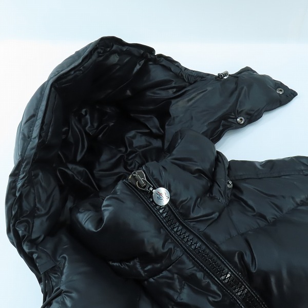 実際に弊社で買取させて頂いた【JPタグ】MONCLER/モンクレール MAYA/マヤ ダウンジャケット 122-091-40366-05 68950/1の画像 3枚目