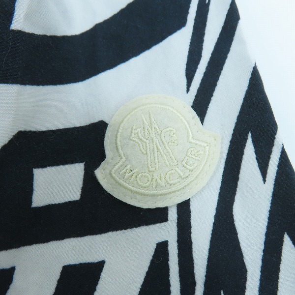 実際に弊社で買取させて頂いた【JPタグ】MONCLER/モンクレール CAMICIA/総柄 オープンカラーシャツ I10912F00010/XLの画像 2枚目
