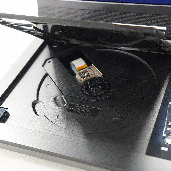 実際に弊社で買取させて頂いたAKART/アカート AK-PD101F 10.1インチ ポータブル DVDプレーヤー 動作確認済みの画像 2枚目