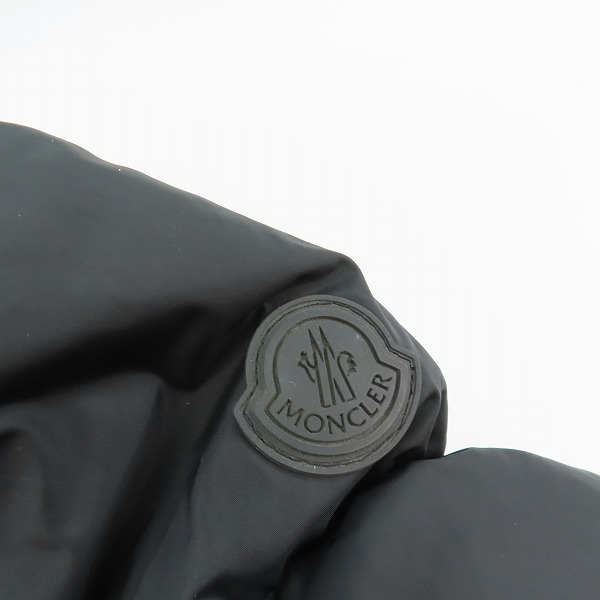 実際に弊社で買取させて頂いた【JPタグ】MONCLER/モンクレール 19AW MONTCLA GIUBBOTTO/モンクラー ダウンジャケット E20914194385 C0300/2の画像 8枚目