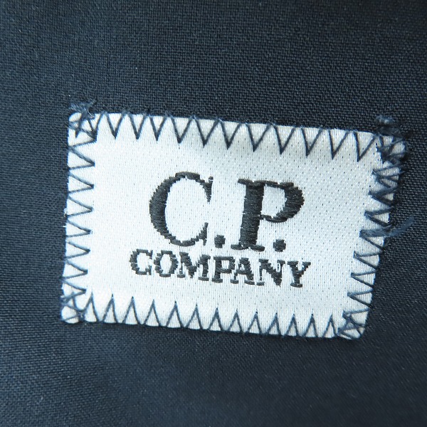 実際に弊社で買取させて頂いたC.P. COMPANY/シーピーカンパニー  Shell Goggle Down Vest シェルゴーグル ダウンベスト/50の画像 2枚目